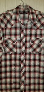 Roper's snap up shirt